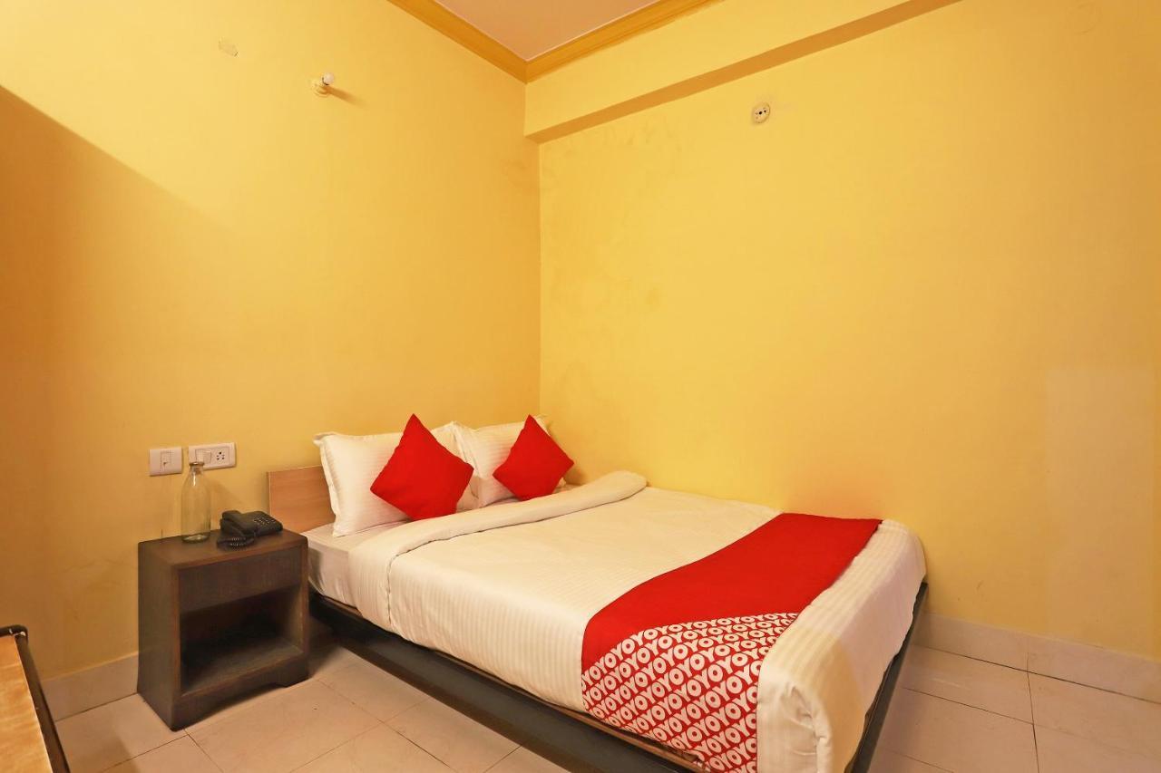 Oyo Flagship 76697 Hotel Park Awadh Lucknow Exterior foto